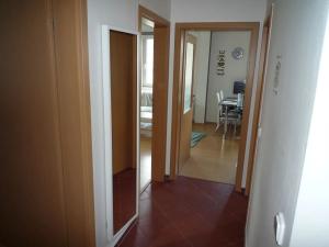 Pronájem bytu 2+kk, Liberec, Seniorů, 56 m2