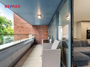 Pronájem bytu 2+kk, Praha - Libeň, Vojenova, 58 m2
