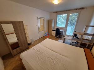 Pronájem bytu 2+1, Olomouc, Za vodojemem, 54 m2