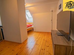 Pronájem bytu 2+kk, Mladé Buky, 42 m2