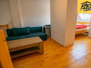 Pronájem bytu 2+kk, Mladé Buky, 42 m2