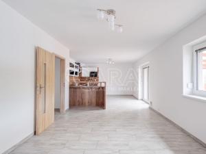 Prodej rodinného domu, Nový Knín, Reinišova, 87 m2