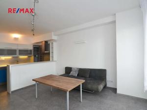 Pronájem bytu 3+kk, Praha - Nusle, Dačického, 75 m2