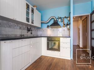 Prodej bytu 2+kk, Praha - Stodůlky, Nušlova, 42 m2
