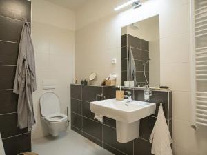Prodej bytu 2+1, Praha - Hlubočepy, Vítové, 58 m2