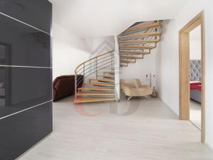 Prodej rodinného domu, Zahrádka, 140 m2