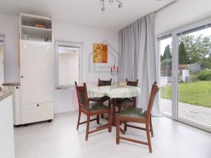 Prodej rodinného domu, Zahrádka, 140 m2
