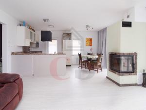 Prodej rodinného domu, Zahrádka, 140 m2