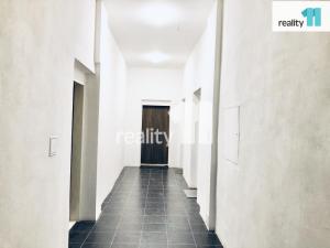 Pronájem bytu 1+kk, Praha - Ruzyně, Drnovská, 26 m2