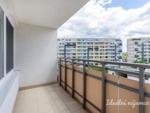 Pronájem bytu 2+kk, Praha - Horní Měcholupy, Na křečku, 56 m2