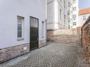 Pronájem bytu 1+kk, Praha - Žižkov, Chlumova, 35 m2