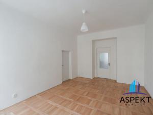 Pronájem bytu 2+1, Praha - Karlín, Vítkova, 50 m2