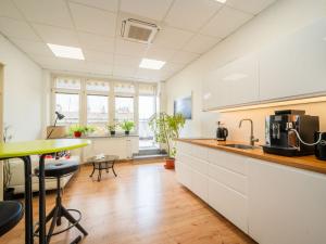 Pronájem kanceláře, Praha - Vinohrady, Slezská, 20 m2