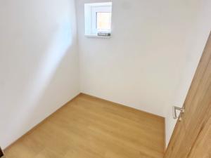 Prodej bytu 3+kk, Praha - Uhříněves, Kašperská, 70 m2