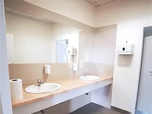 Pronájem kanceláře, Praha - Hodkovičky, Modřanská, 210 m2