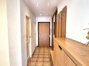 Pronájem bytu 3+kk, Praha - Žižkov, Ambrožova, 67 m2
