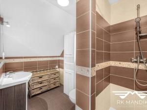 Pronájem rodinného domu, Hlásná Třebaň, Luční, 91 m2
