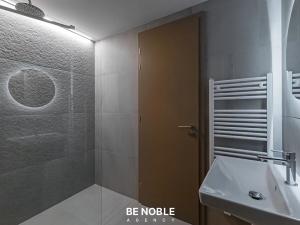 Prodej bytu 2+kk, Praha - Žižkov, V domově, 45 m2