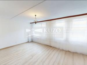 Pronájem bytu 1+kk, Jince, Zborovská, 33 m2