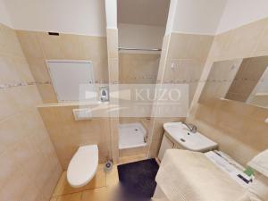 Pronájem bytu 1+kk, Jince, Zborovská, 33 m2