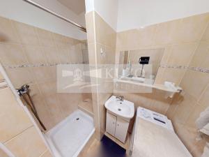 Pronájem bytu 1+kk, Jince, Zborovská, 33 m2