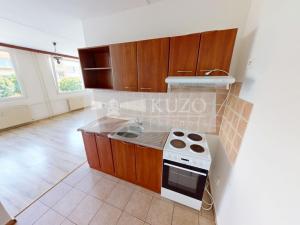 Pronájem bytu 1+kk, Jince, Zborovská, 33 m2