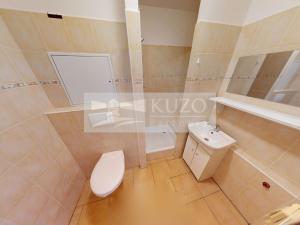 Pronájem bytu 1+kk, Jince, Zborovská, 33 m2