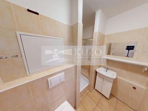 Pronájem bytu 1+kk, Jince, Zborovská, 33 m2