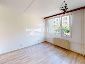 Pronájem bytu 1+kk, Jince, Zborovská, 33 m2