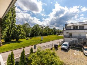 Pronájem bytu 2+kk, Praha - Ruzyně, Drnovská, 65 m2