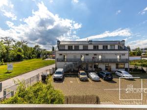 Pronájem bytu 2+kk, Praha - Ruzyně, Drnovská, 65 m2