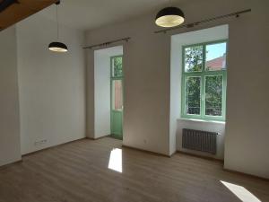 Pronájem bytu 2+kk, Strakonice - Strakonice II, Na Dubovci, 53 m2