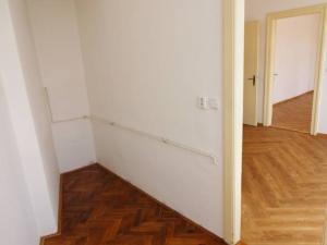 Prodej bytu 2+1, Jablonec nad Nisou, Pražská, 72 m2