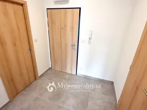 Pronájem bytu 2+kk, Znojmo, Vrbkova, 47 m2