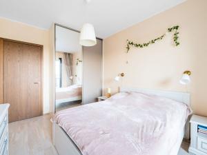 Pronájem bytu 2+kk, Praha - Holešovice, Sanderova, 58 m2