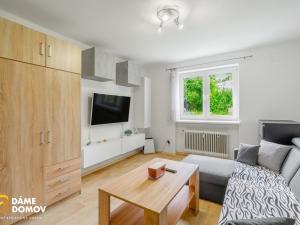 Prodej bytu 2+1, Zlín, Podvesná IV, 49 m2