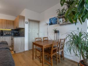 Pronájem bytu 2+kk, Praha - Hostivař, Horolezecká, 63 m2