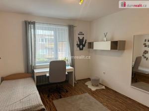 Prodej bytu 3+1, Zlín, Obeciny I, 77 m2