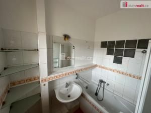 Prodej bytu 3+1, Zlín, Obeciny I, 77 m2