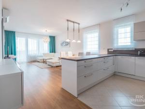 Prodej bytu 3+kk, Praha - Horní Měcholupy, Mantovská, 122 m2