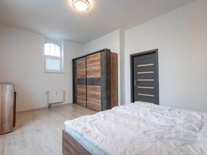 Prodej činžovního domu, Ústí nad Labem - Střekov, Žukovova, 744 m2