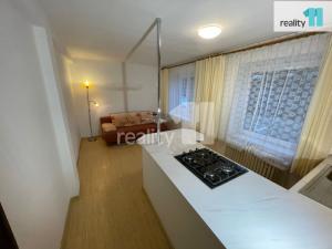 Pronájem bytu 2+kk, Dobřany, tř. 1. máje, 46 m2