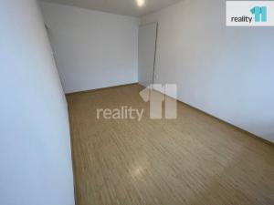 Pronájem bytu 2+kk, Dobřany, tř. 1. máje, 46 m2