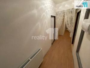 Pronájem bytu 2+kk, Dobřany, tř. 1. máje, 46 m2