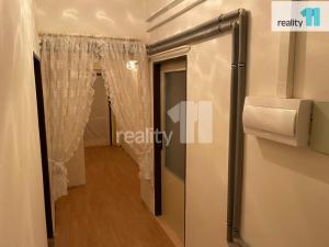 Pronájem bytu 2+kk, Dobřany, tř. 1. máje, 46 m2