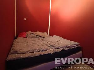 Pronájem bytu 3+1, Jablonec nad Nisou, Budovatelů, 60 m2