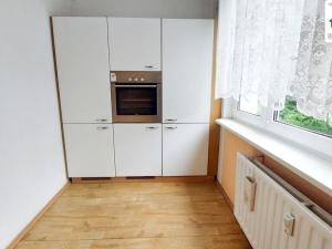 Prodej bytu 2+1, Cheb, Do Zátiší, 60 m2