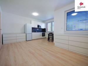 Pronájem bytu 1+kk, Havlíčkův Brod, Stromovka, 27 m2