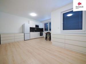 Pronájem bytu 1+kk, Havlíčkův Brod, Stromovka, 27 m2