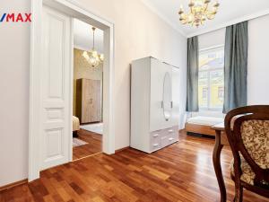Pronájem bytu 3+1, Karlovy Vary, Sadová, 93 m2
